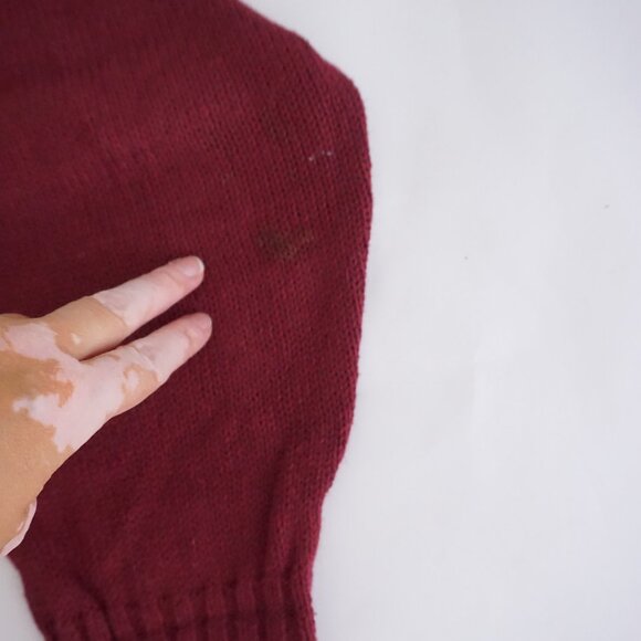 VTG Huntington Ridge Burgundy Paisley Beaded Embroidered Cardigan Prep Grandma M - Picture 5 of 10